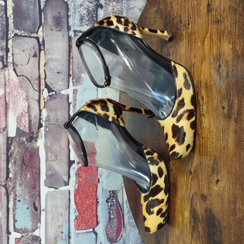 SPORTMAX by Max Mara Leopard Pattern Cow Hair Ankle Strap Heels - Picture 5 of 12